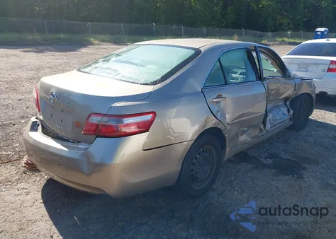 2007 Toyota Camry Le z USA, uszkodzony, nr VIN 4T1BE46K17U119488